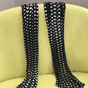 Black with white polka dots scarf